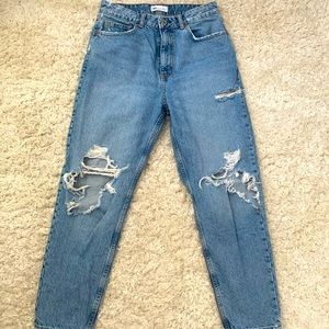 Zara Ripped Mom Jeans
